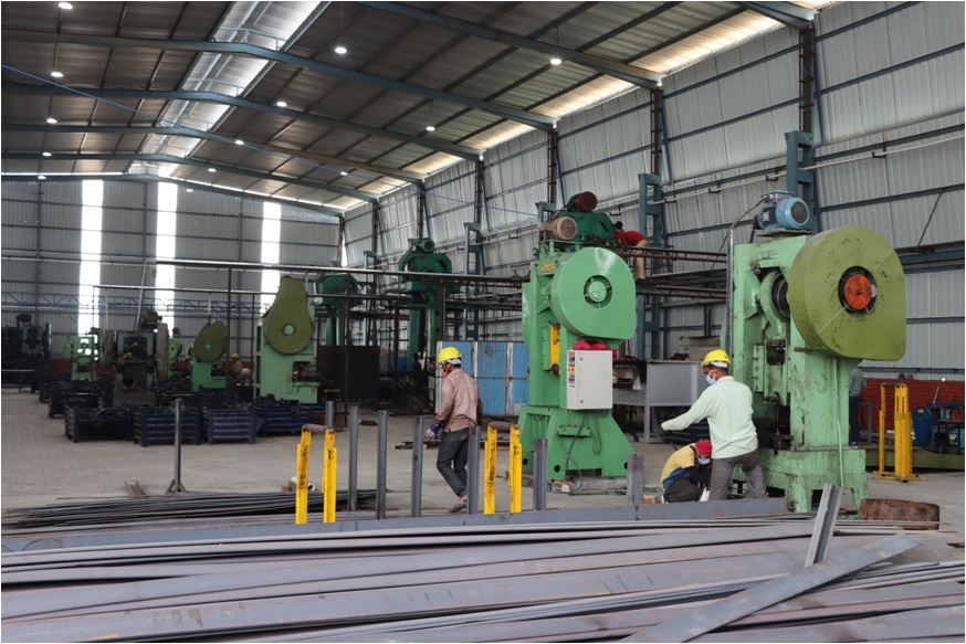 Deeps Tools forging machinery and production area