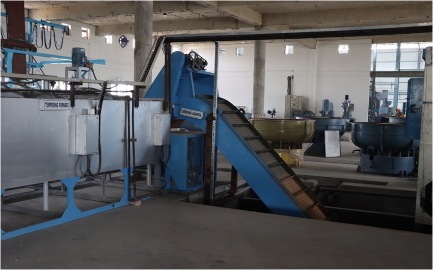 Industrial hand tool manufacturing equipment