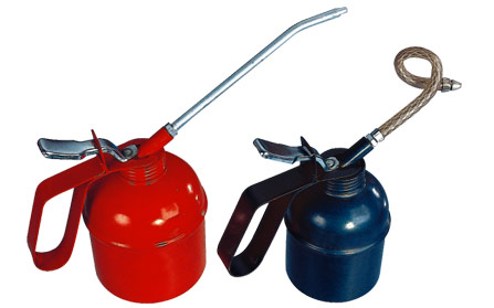 HEAVY DUTY OIL CAN